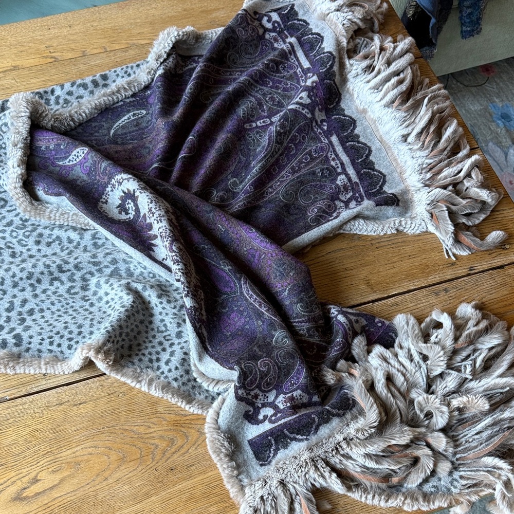 Luxurious Purple and Gray Paisley Throw Blanket